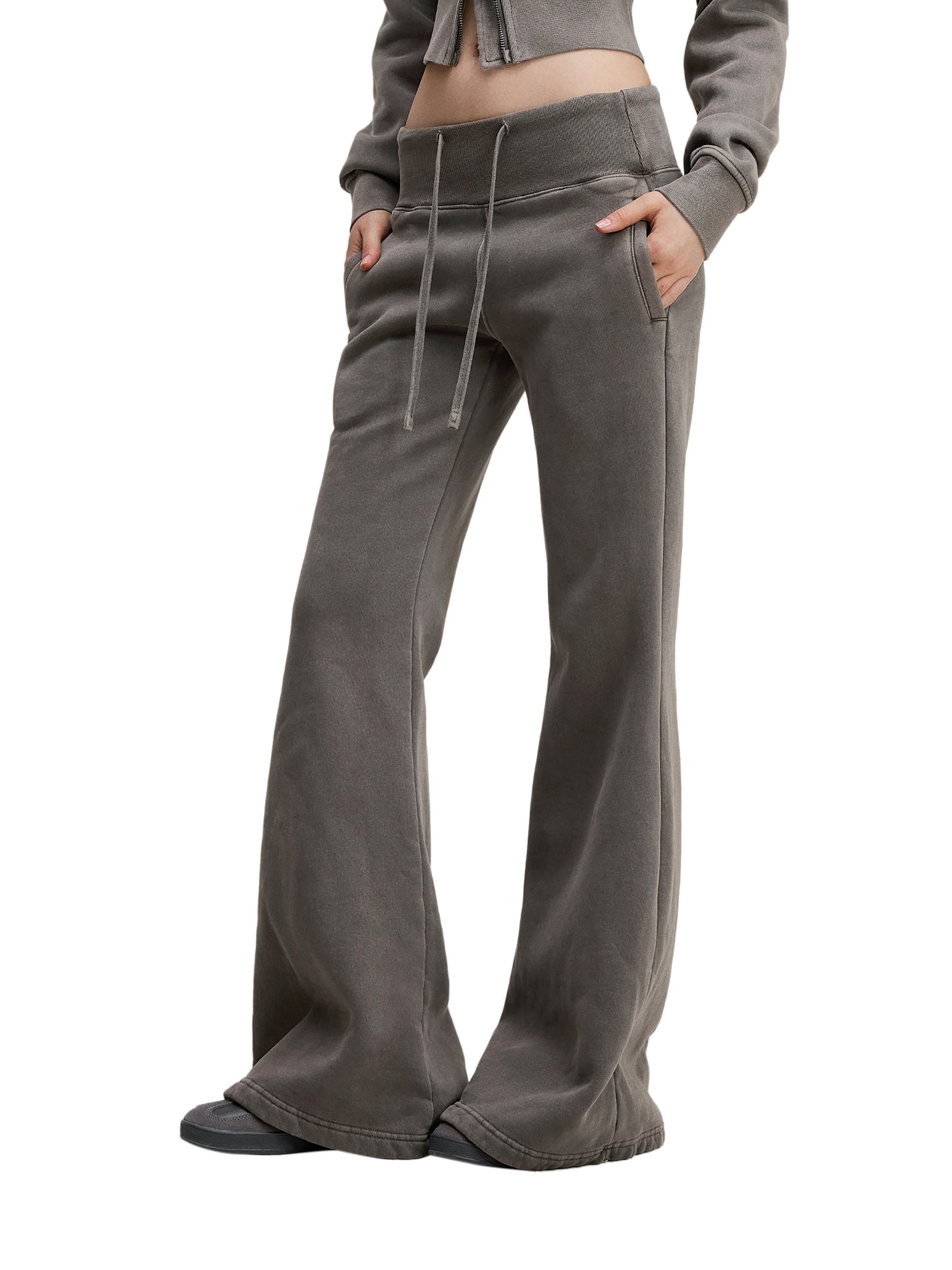 Zero Glory Women’s Vintage Washed Sweatpants by Shannon Spence